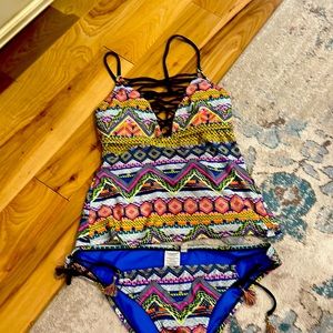 Women’s size large boho tankini